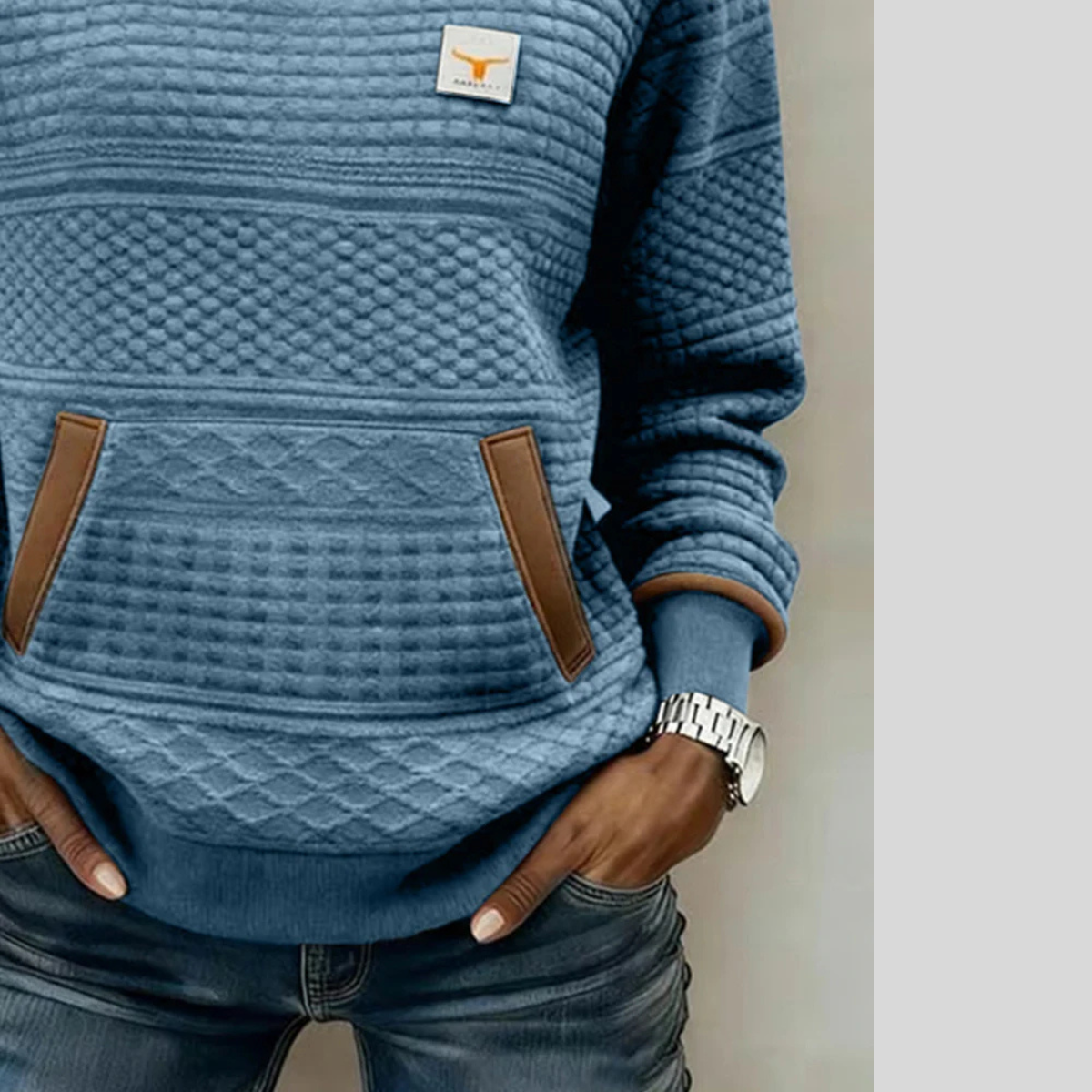 Nora | Women Textured Crewneck Pullover Pocket Sweatshirt