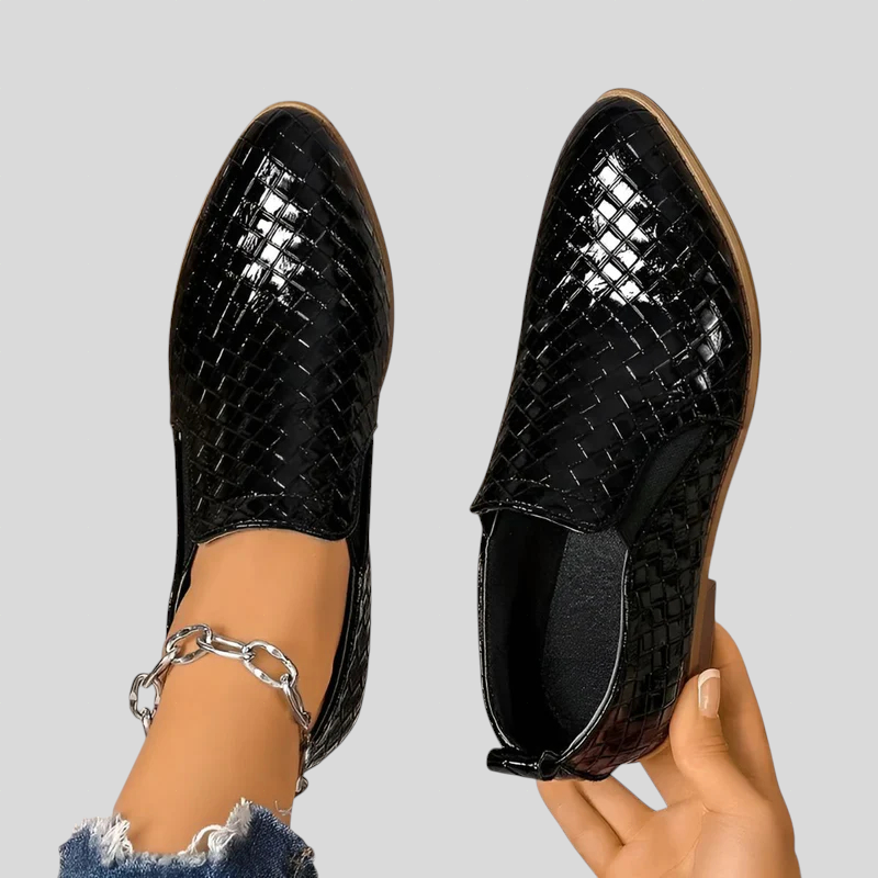 Maud woven ankle boots detail