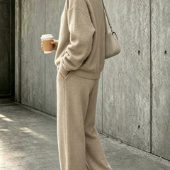 Celia | Relaxed Jumper and Trouser Set – product view 9