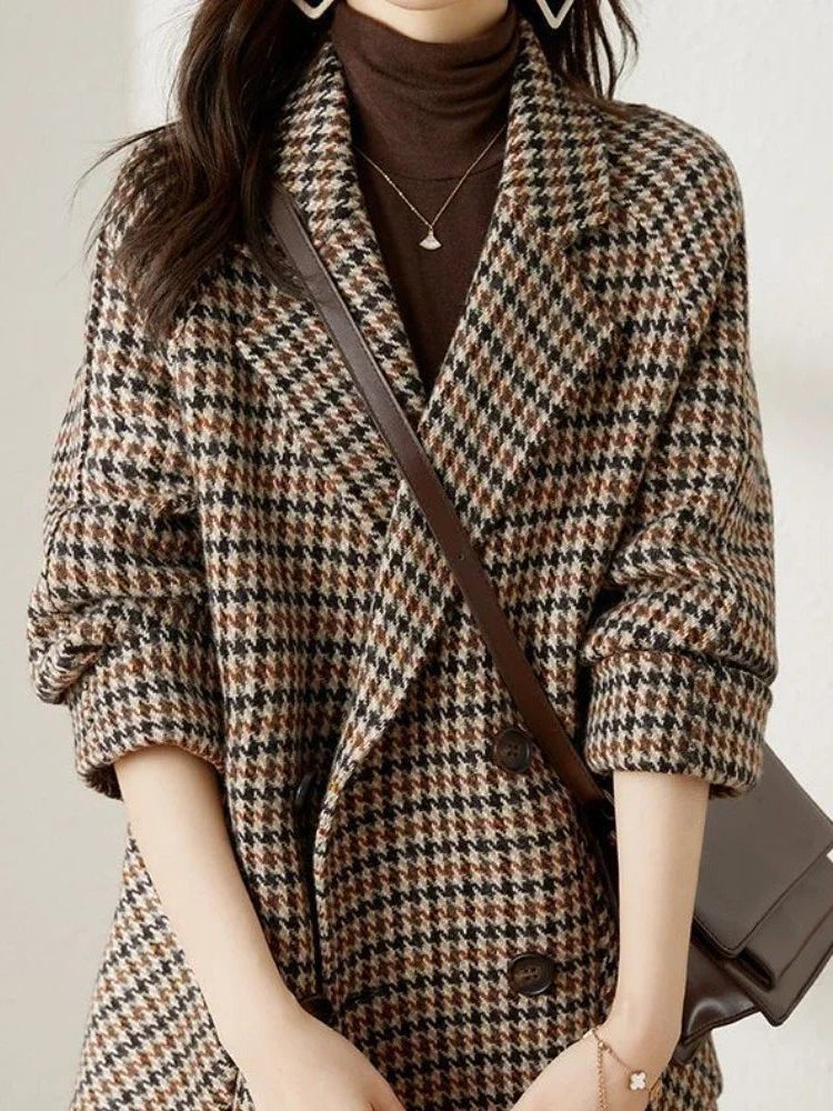 Faye | Houndstooth Double Breasted Blazer